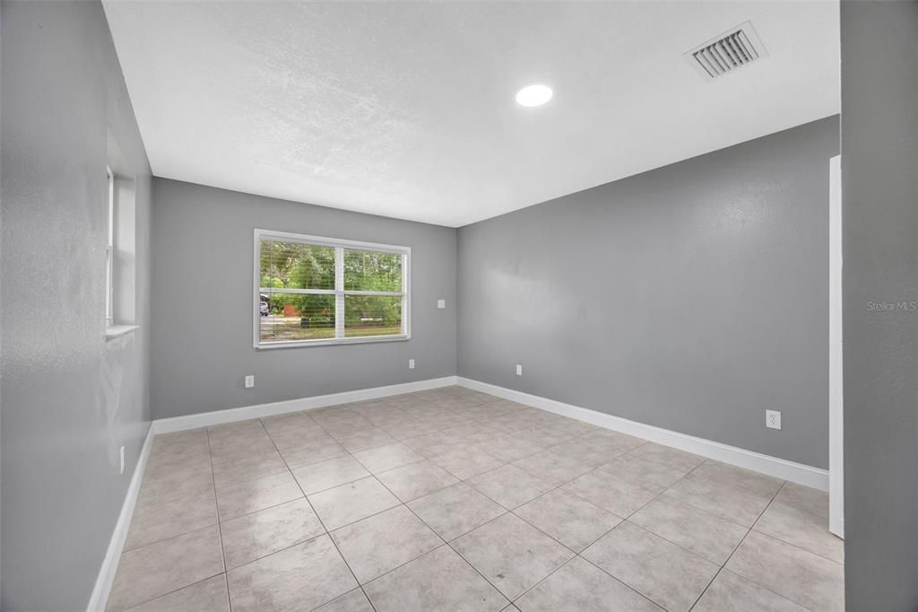 En Venta: $459,000 (3 camas, 2 baños, 1560 Pies cuadrados)