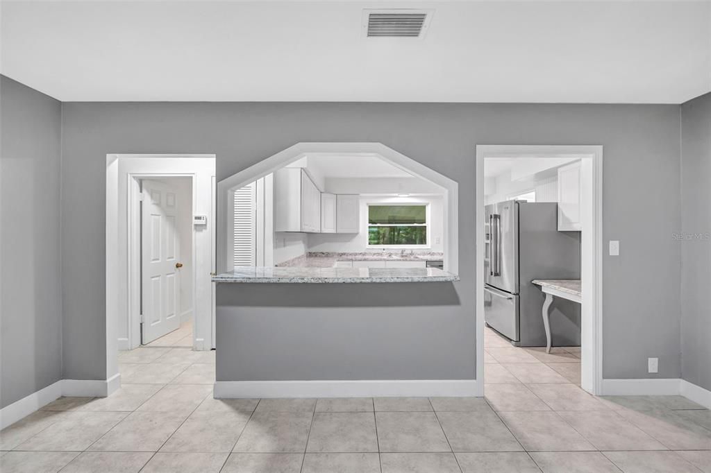 En Venta: $459,000 (3 camas, 2 baños, 1560 Pies cuadrados)