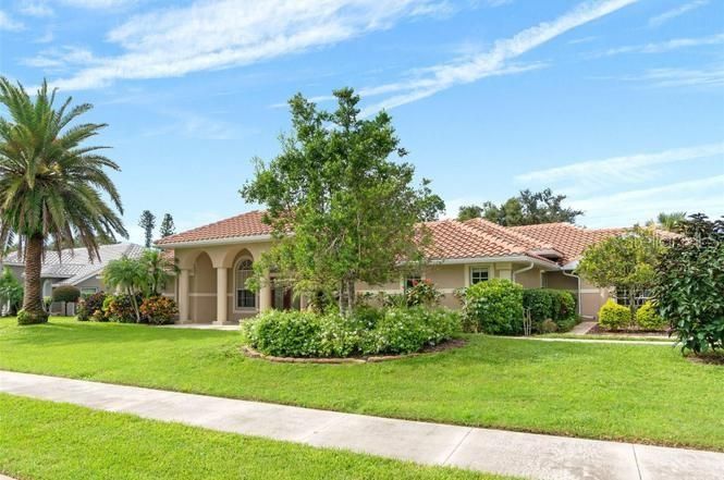 На продажу: $895,000 (4 спален, 3 ванн, 3396 Квадратных фут)