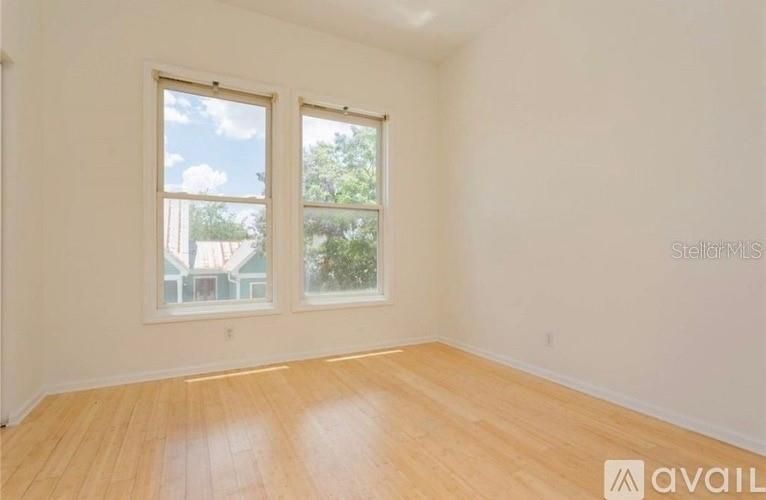 For Rent: $2,000 (2 beds, 2 baths, 1140 Square Feet)