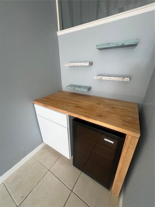 В аренду: $1,325 (2 спален, 1 ванн, 800 Квадратных фут)