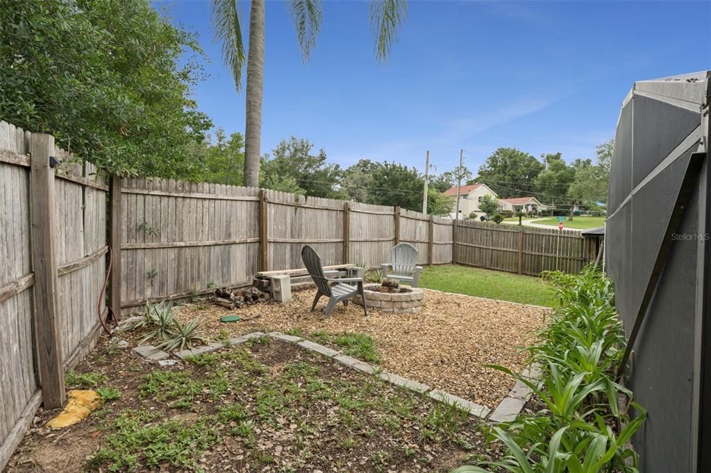 For Sale: $629,000 (3 beds, 2 baths, 1914 Square Feet)