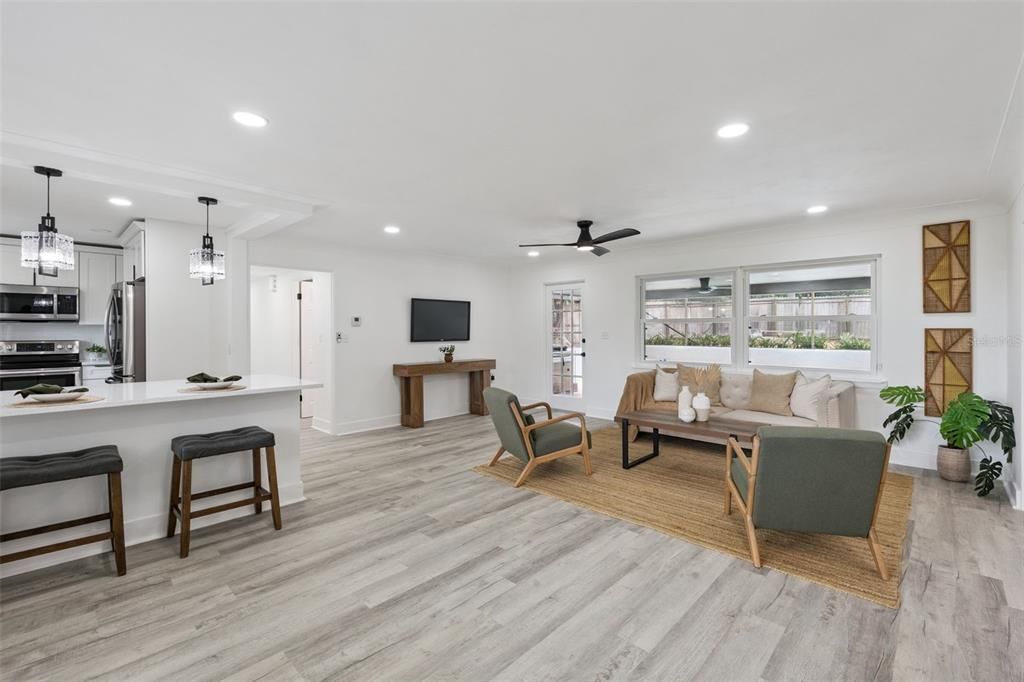 For Sale: $629,000 (3 beds, 2 baths, 1914 Square Feet)