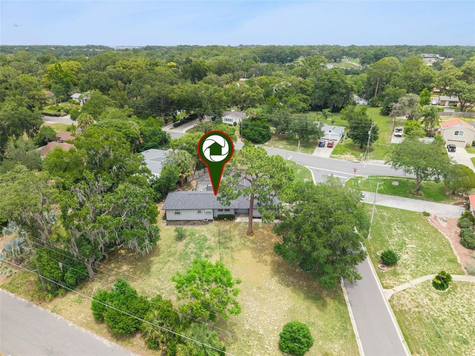 For Sale: $629,000 (3 beds, 2 baths, 1914 Square Feet)