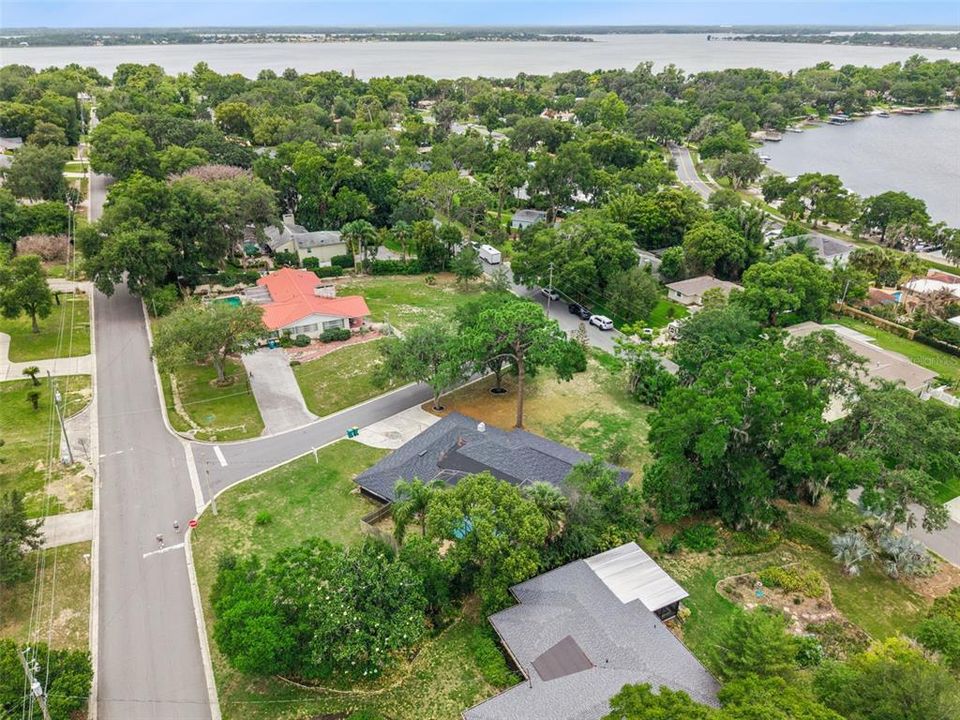 For Sale: $629,000 (3 beds, 2 baths, 1914 Square Feet)