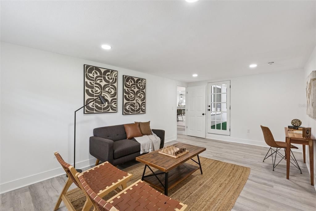 For Sale: $629,000 (3 beds, 2 baths, 1914 Square Feet)