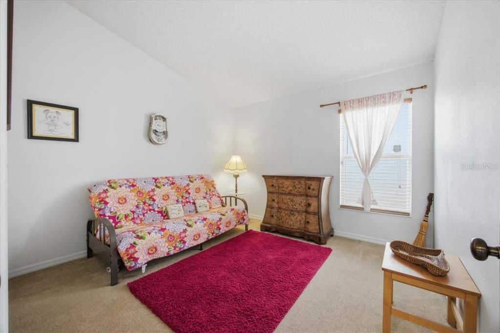 For Sale: $405,000 (4 beds, 3 baths, 1929 Square Feet)