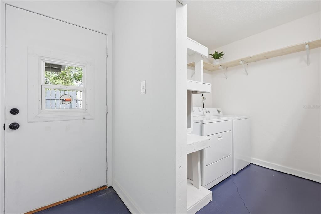 На продажу: $199,000 (3 спален, 2 ванн, 1176 Квадратных фут)