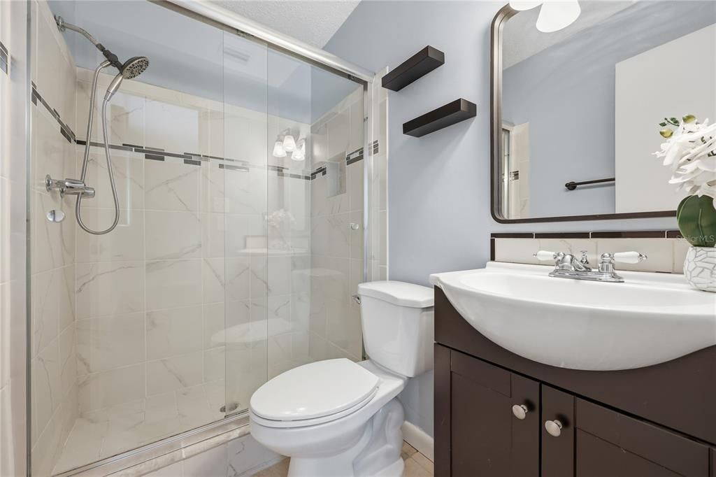 На продажу: $199,000 (3 спален, 2 ванн, 1176 Квадратных фут)