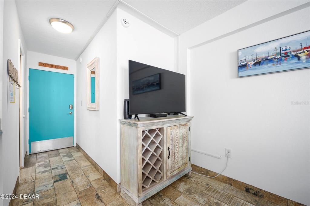 En Venta: $138,000 (0 camas, 1 baños, 430 Pies cuadrados)
