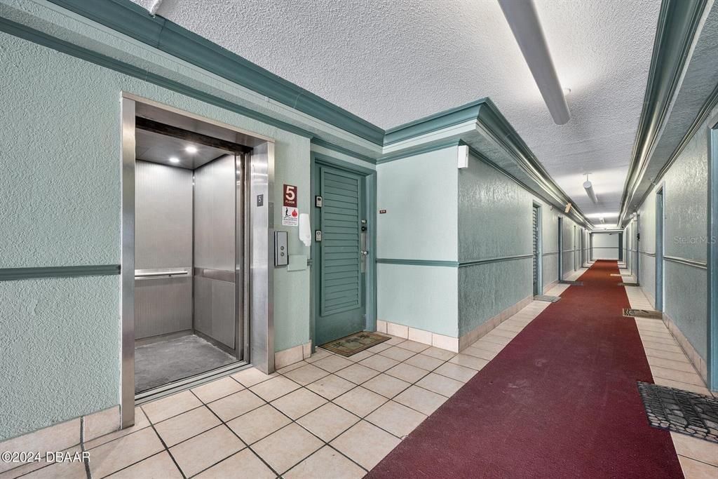 En Venta: $138,000 (0 camas, 1 baños, 430 Pies cuadrados)