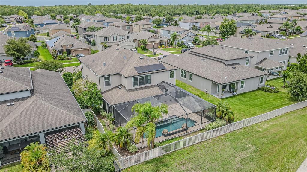 Activo con contrato: $849,900 (5 camas, 5 baños, 3761 Pies cuadrados)