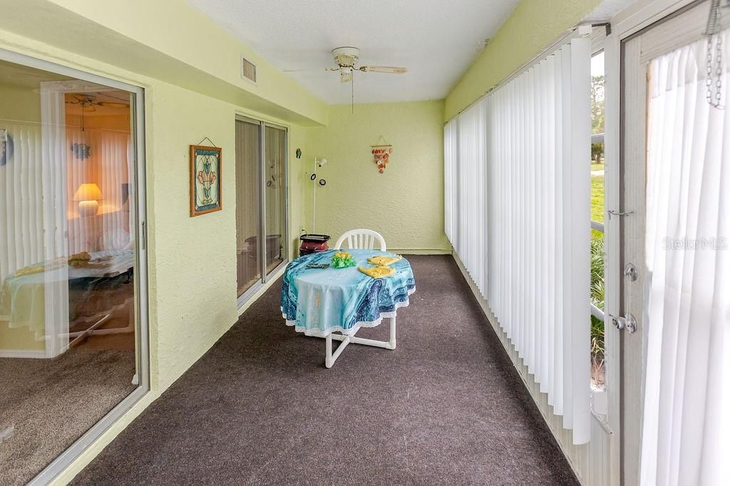 На продажу: $155,000 (2 спален, 2 ванн, 1070 Квадратных фут)