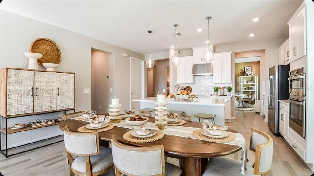 For Sale: $457,689 (4 beds, 3 baths, 2394 Square Feet)
