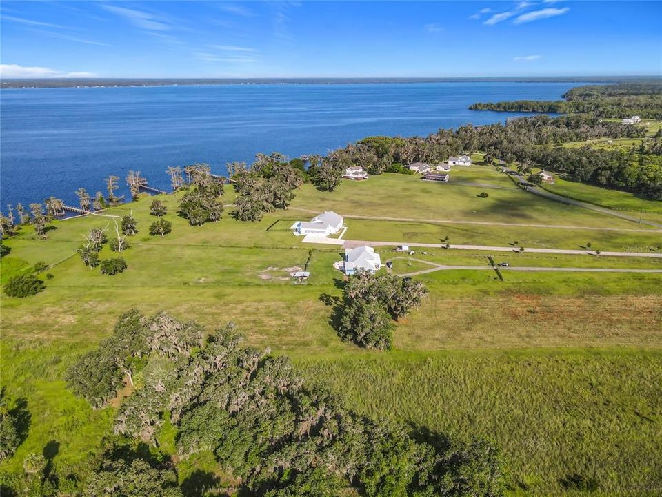 En Venta: $375,000 (6.10 acres)