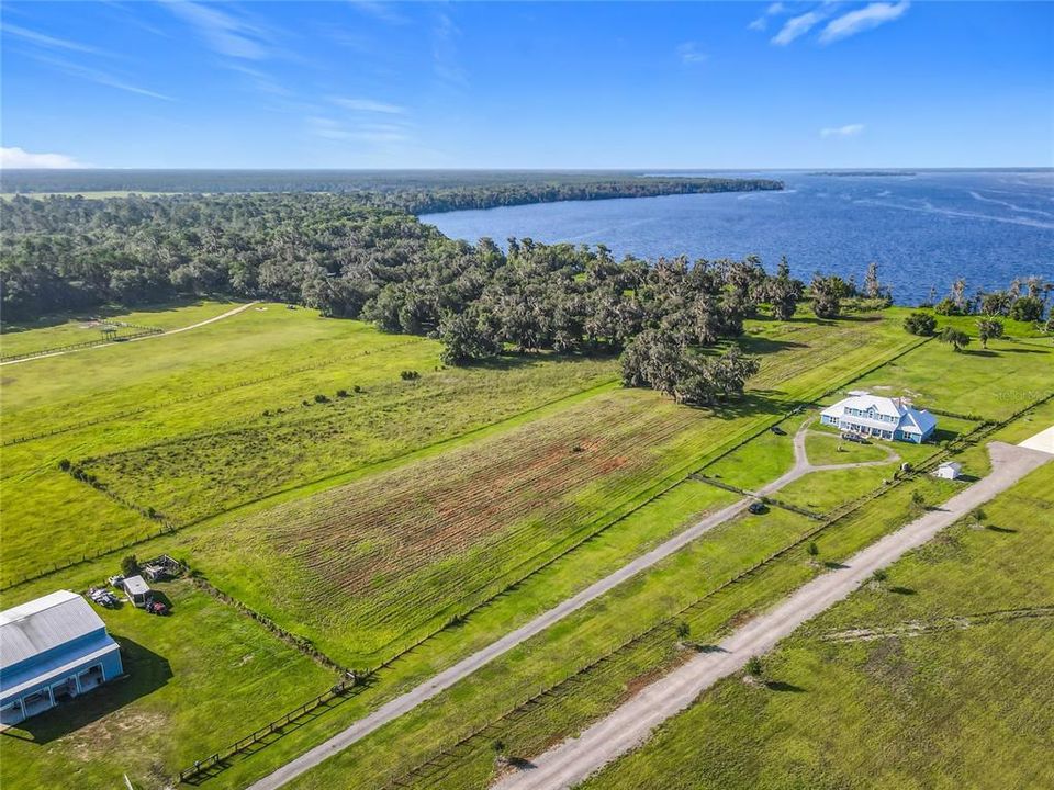 En Venta: $375,000 (6.10 acres)