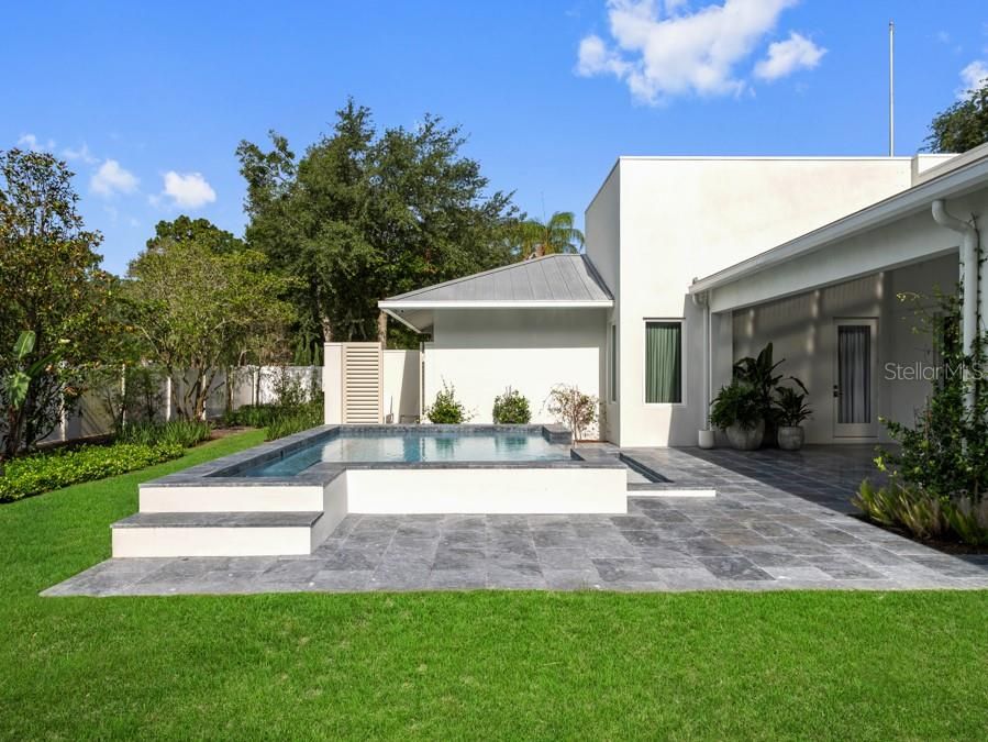 En Venta: $3,095,000 (3 camas, 3 baños, 4425 Pies cuadrados)