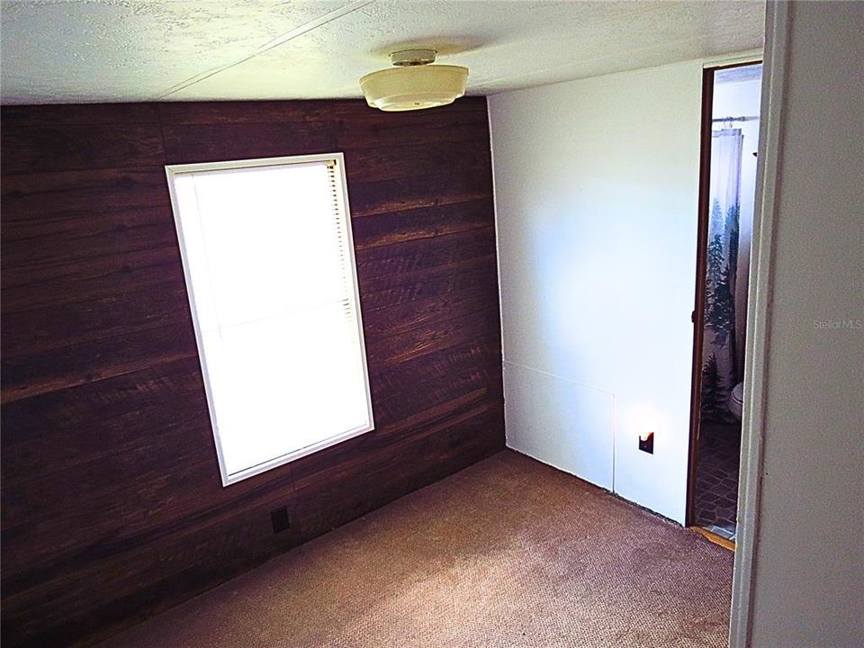 For Sale: $135,000 (3 beds, 2 baths, 798 Square Feet)