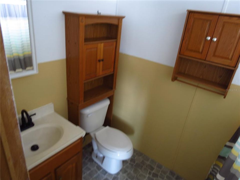 For Sale: $135,000 (3 beds, 2 baths, 798 Square Feet)
