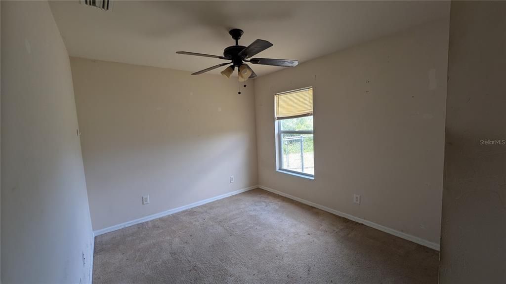 For Sale: $205,000 (3 beds, 2 baths, 1830 Square Feet)