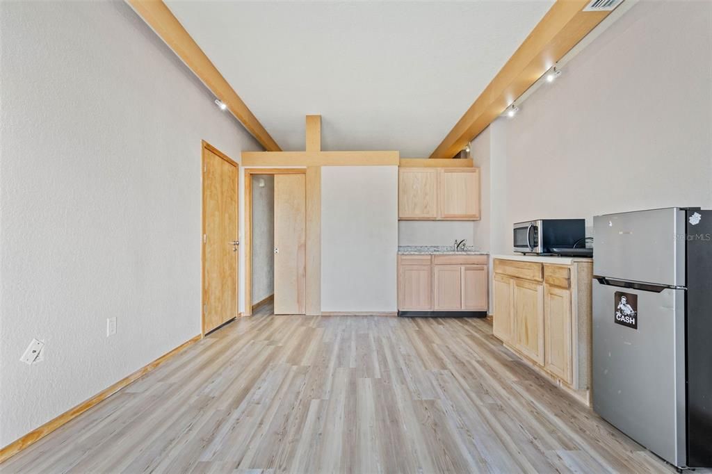 En Venta: $179,900 (2 camas, 2 baños, 1250 Pies cuadrados)