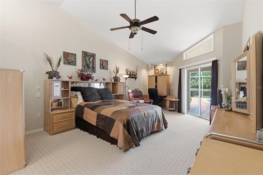 For Sale: $440,000 (3 beds, 2 baths, 2074 Square Feet)