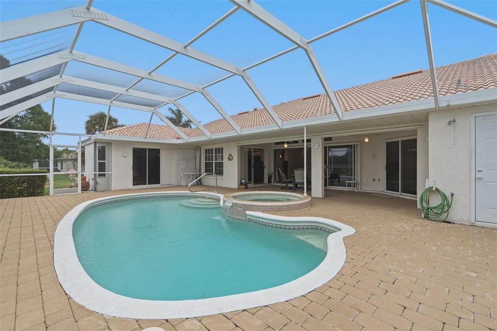 For Sale: $440,000 (3 beds, 2 baths, 2074 Square Feet)