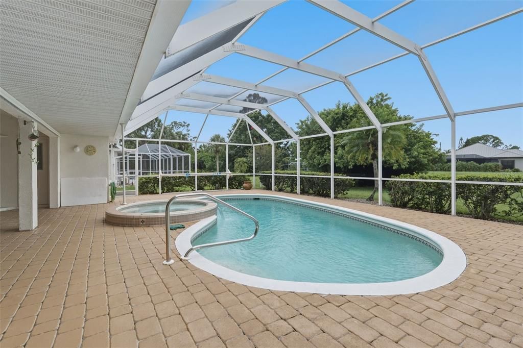 For Sale: $440,000 (3 beds, 2 baths, 2074 Square Feet)