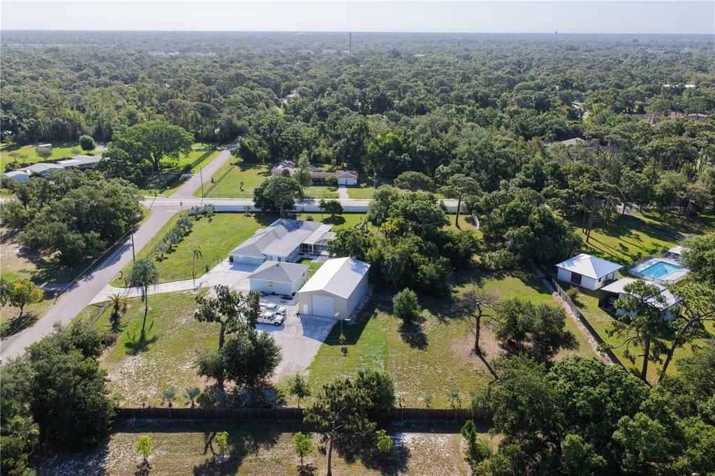 For Sale: $1,200,000 (5 beds, 3 baths, 3051 Square Feet)