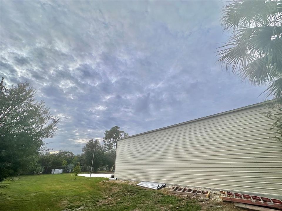 For Sale: $1,200,000 (5 beds, 3 baths, 3051 Square Feet)