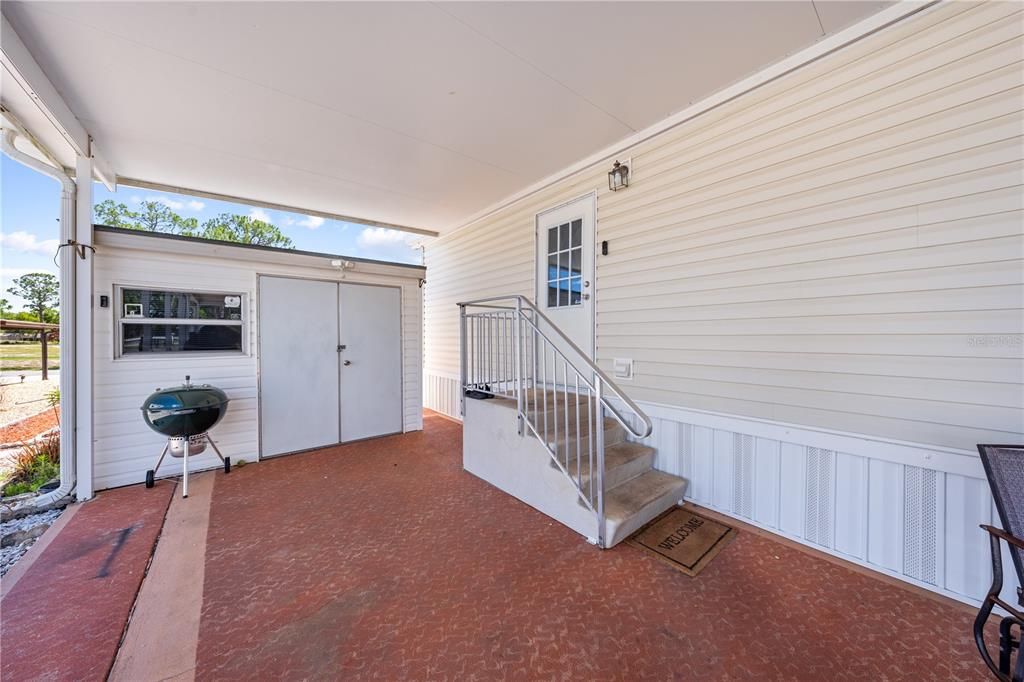 For Sale: $115,000 (1 beds, 1 baths, 518 Square Feet)
