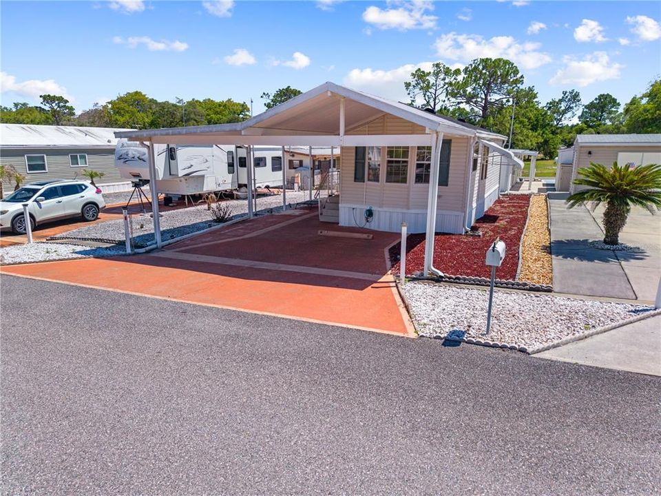 For Sale: $115,000 (1 beds, 1 baths, 518 Square Feet)