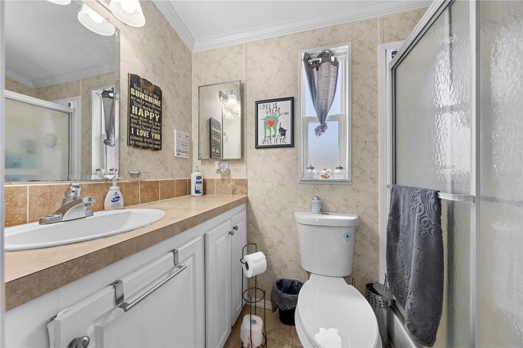For Sale: $115,000 (1 beds, 1 baths, 518 Square Feet)