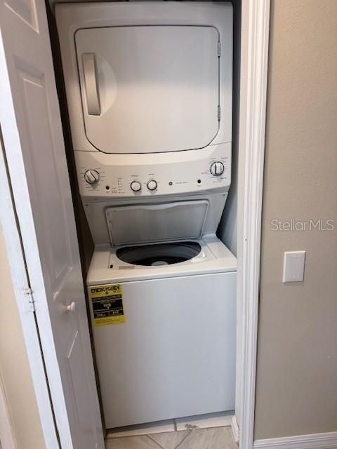 For Rent: $1,795 (2 beds, 2 baths, 957 Square Feet)