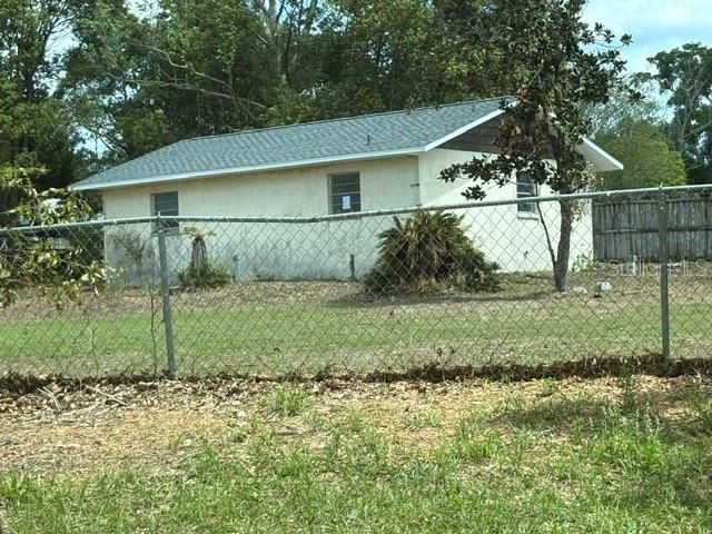 For Sale: $175,000 (2 beds, 1 baths, 684 Square Feet)