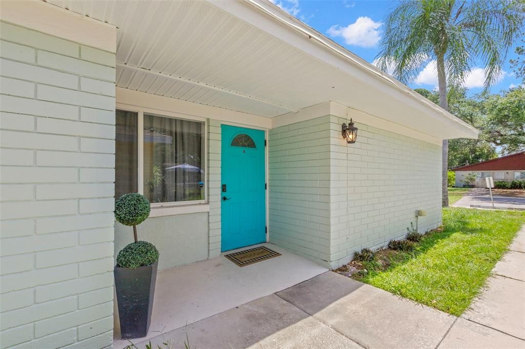 For Sale: $725,000 (6 beds, 0 baths, 1844 Square Feet)