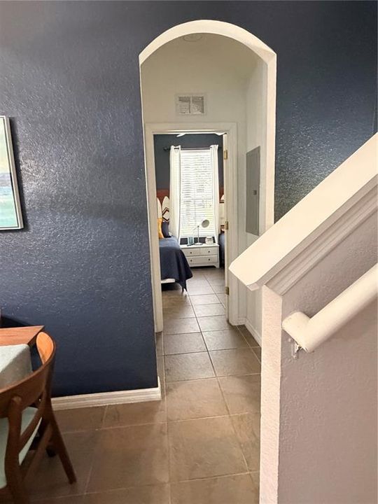 For Sale: $245,000 (3 beds, 3 baths, 1492 Square Feet)