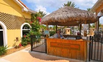 For Sale: $245,000 (3 beds, 3 baths, 1492 Square Feet)
