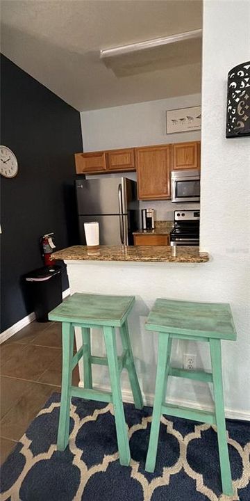 For Sale: $245,000 (3 beds, 3 baths, 1492 Square Feet)