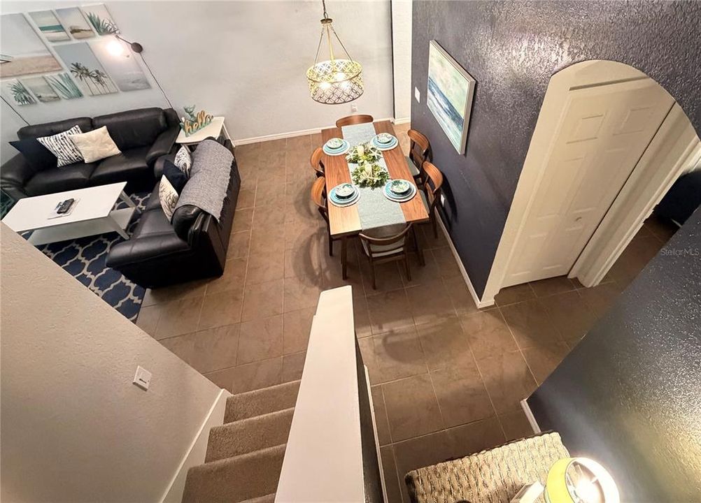 For Sale: $245,000 (3 beds, 3 baths, 1492 Square Feet)