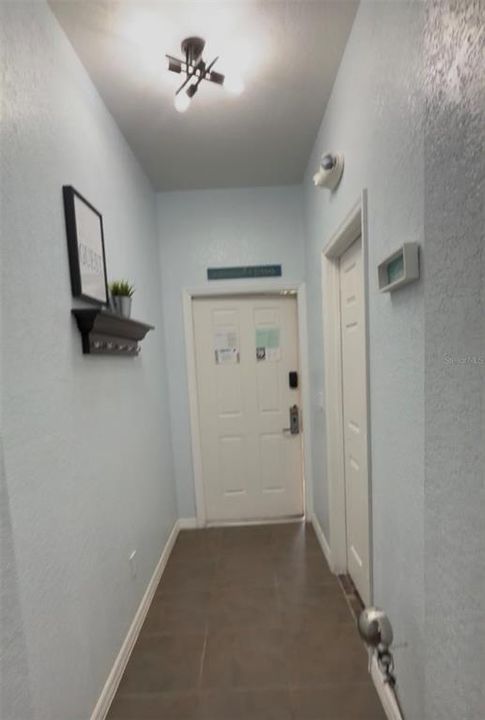 For Sale: $245,000 (3 beds, 3 baths, 1492 Square Feet)