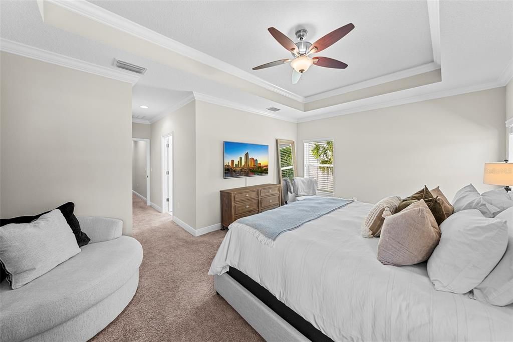 For Rent: $5,500 (3 beds, 2 baths, 2160 Square Feet)