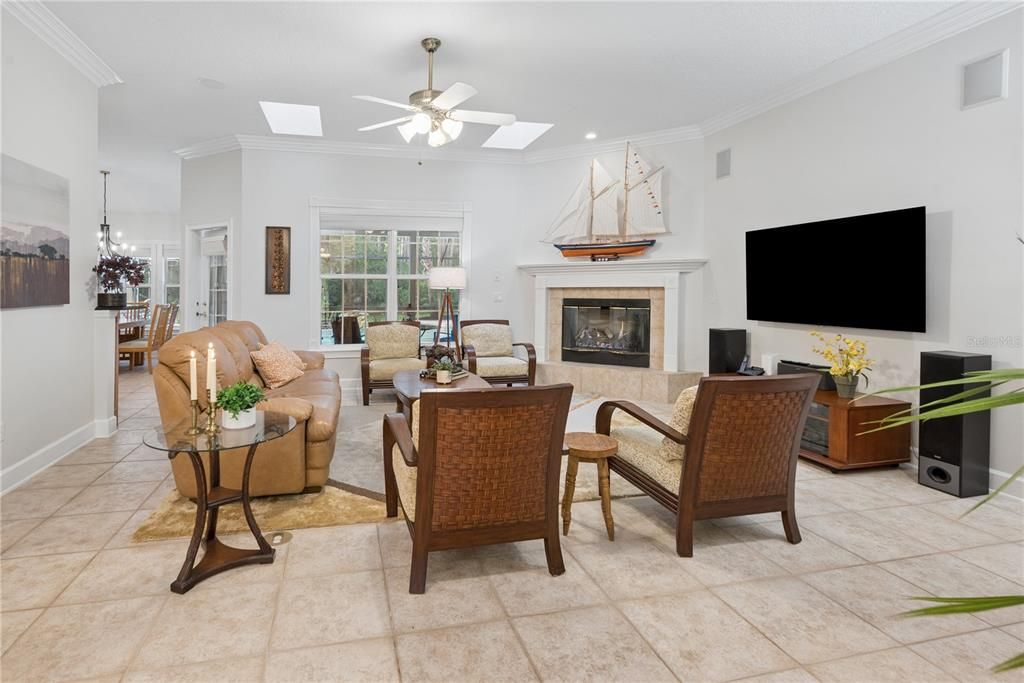 For Sale: $1,395,000 (4 beds, 3 baths, 3147 Square Feet)