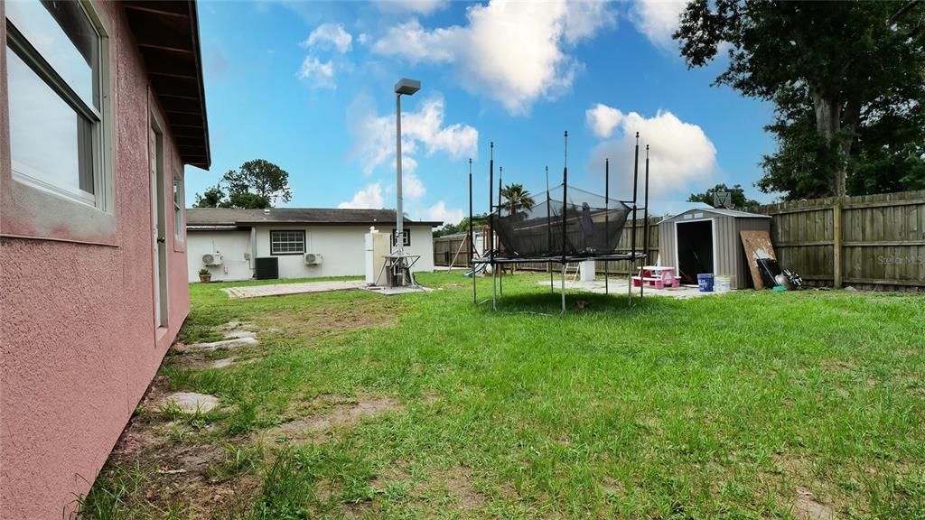 For Sale: $470,000 (5 beds, 4 baths, 1857 Square Feet)