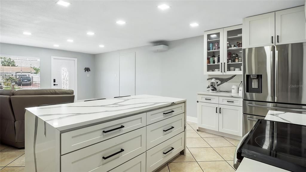 For Sale: $470,000 (5 beds, 4 baths, 1857 Square Feet)