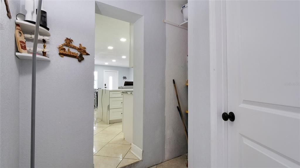 For Sale: $470,000 (5 beds, 4 baths, 1857 Square Feet)