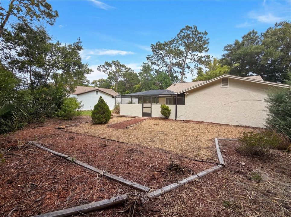 For Sale: $238,000 (2 beds, 2 baths, 1528 Square Feet)
