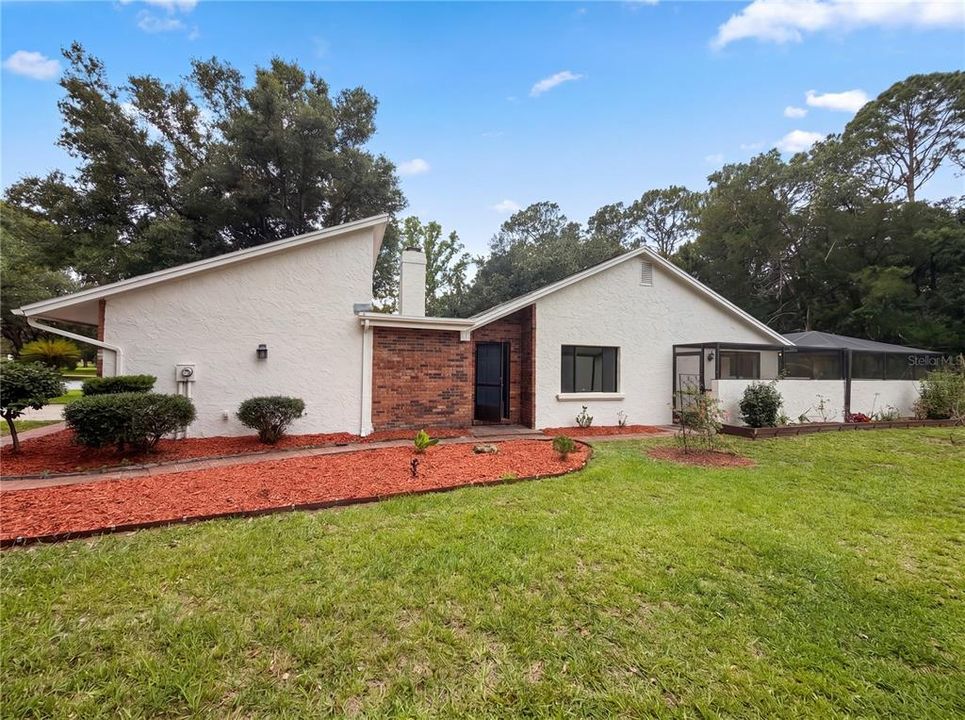 For Sale: $238,000 (2 beds, 2 baths, 1528 Square Feet)