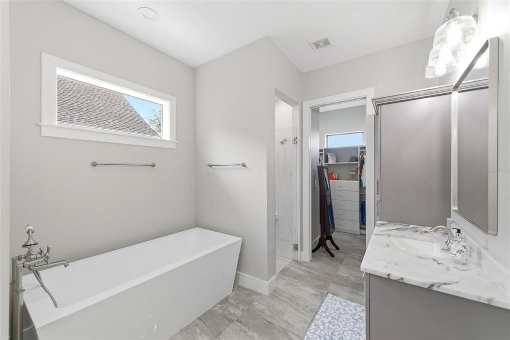 For Sale: $1,070,900 (5 beds, 3 baths, 3359 Square Feet)