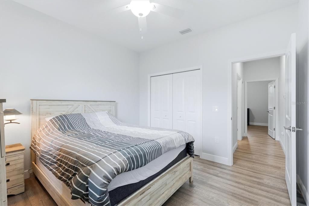 For Sale: $374,900 (3 beds, 2 baths, 1692 Square Feet)